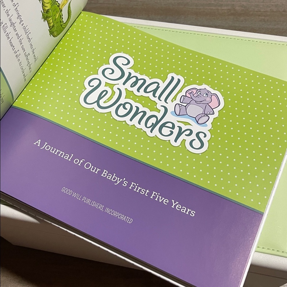 Small Wonders Light Green Baby Storage Box - Picture 7 of 8